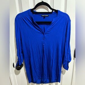 Women’s Blue Top Size Small